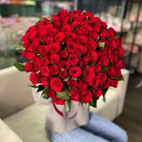 Букет "Классический" из 101 красной розы Кения (60 см) в Павловском Посаде