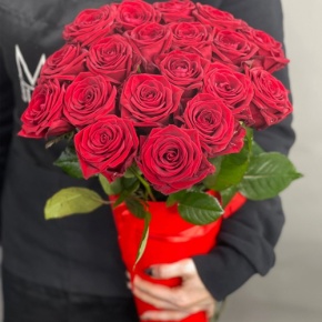 21 красная роза в конусе (50 см) в Павловском Посаде