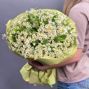 Букет из альстромерий и ромашек в Павловском Посаде