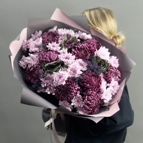 Букет "Виолетта" из хризантем Бигоуди, лимониума, брассики и кустовых хризантем в Павловском Посаде