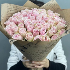 Букет из 51 пастельной розы (40 см) в Павловском Посаде