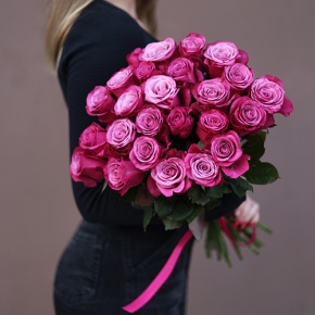 Букет из 25 роз Космик (50 см) в Павловском Посаде