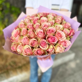 Букет 51 роза Бэлла Роса (40 см) в Павловском Посаде