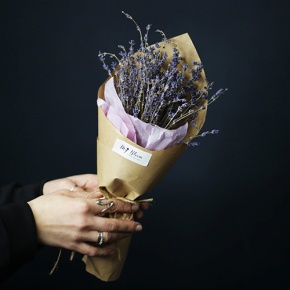 Букет из лаванды в крафте (сухоцвет) в Павловском Посаде