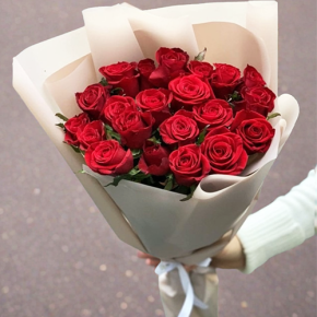 Букет 21 красная роза (60 см) в Павловском Посаде