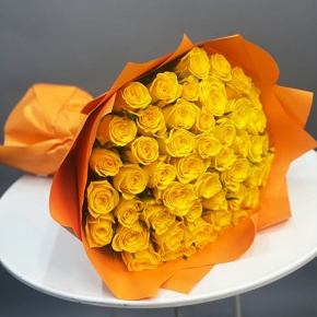 Букет "Солнце взойдет" из 51 лимонной розы (40 см) в Павловском Посаде