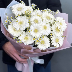 Нежный букет из гербер и ромашек в Павловском Посаде