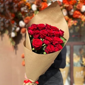 Букет 15 красных роз (80 см) в Павловском Посаде