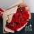 Букет 15 кустовых красных роз в Павловском Посаде Букет 15 кустовых красных роз в Павловском Посаде